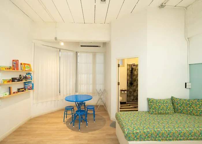 Hotel The Locals Old Town 5*